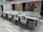 One Person Office Work Station – Imported Metal Frame, 25mm Melamine Top & 10mm Glass Divider | Office Desk in Bangladesh