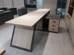 Executive Table - Image 2