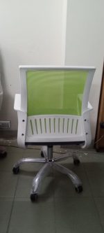 Executive Mesh Chair - Image 3