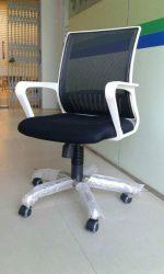 Executive Mesh Chair - Image 5