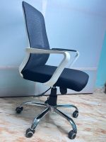 Executive Mesh Chair - Image 3