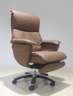 Director Chair - Image 6