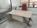 Director Table - Image 4